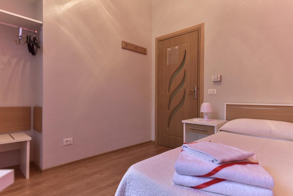Claudia Suites Rome Exterior photo